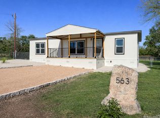 563 Oak Trail, Canyon Lake, TX 78133