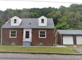 885 Gypsy Glen Rd, Beaver, PA 15009