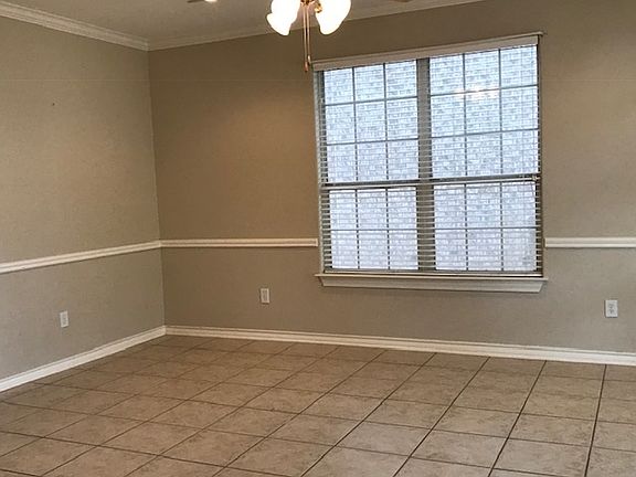 3rd image of 5217 Southlake Dr