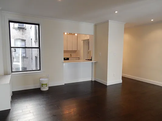 Rented by Aimee Grodanz, LREB | media 28