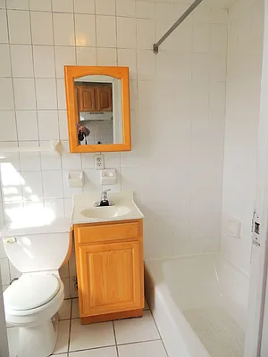 Rented by J Misrahi Realty Corp | media 32