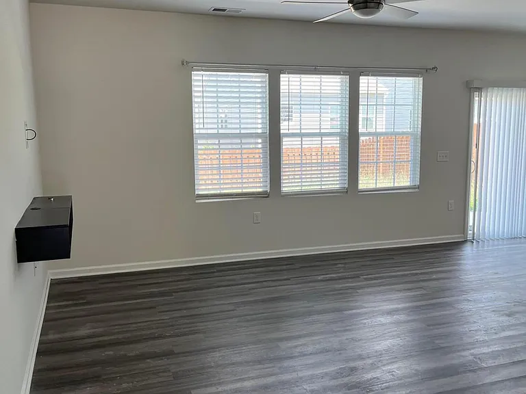 1026 Sweet Cream Ct — Photo 6