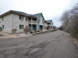 1872 Deerhaven Ln NE APT 5, Rochester, MN 55906