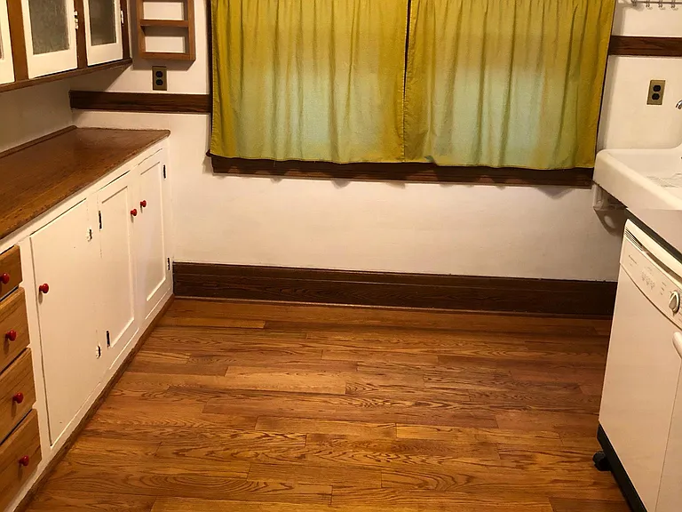 173 Shepard St #UPSTAIRS — Photo 48