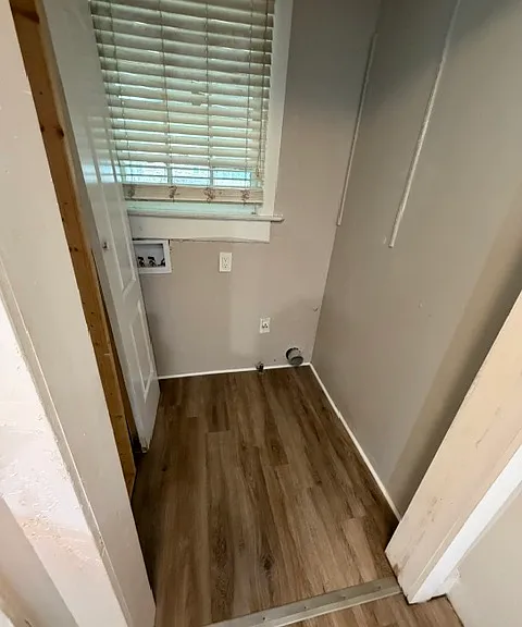 4021 Gary Dr — Photo 9