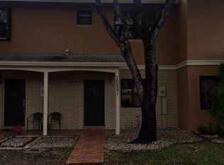 10551 NW 8th St, Pembroke Pines, FL 33026