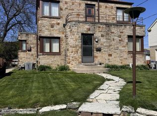 3765 S 3rd St, Milwaukee, WI 53207
