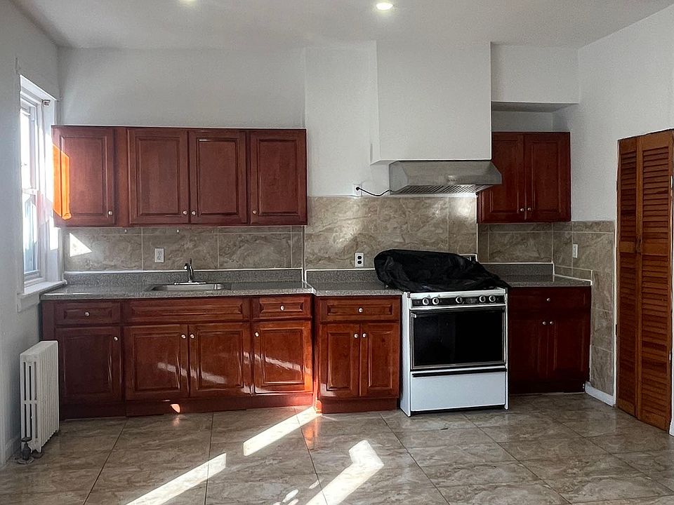 1st image of 86-16 89th St Floor 2