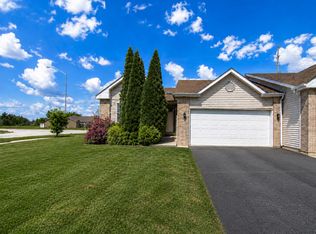 990 W 87th Ave, Merrillville, IN 46410