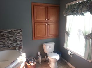 805 Chippy Cir, Jim Thorpe, PA 18229