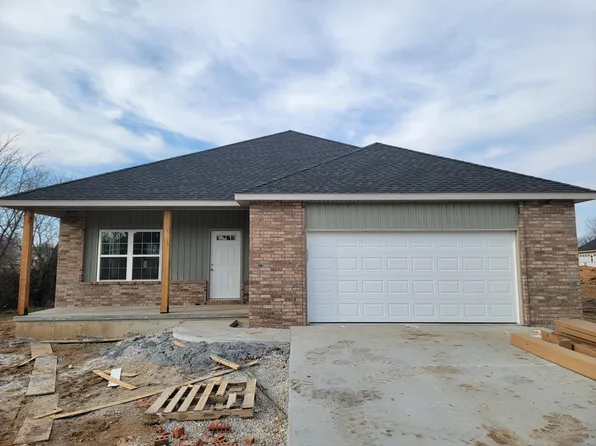 285 W Erin Circle, Bolivar, MO 65613