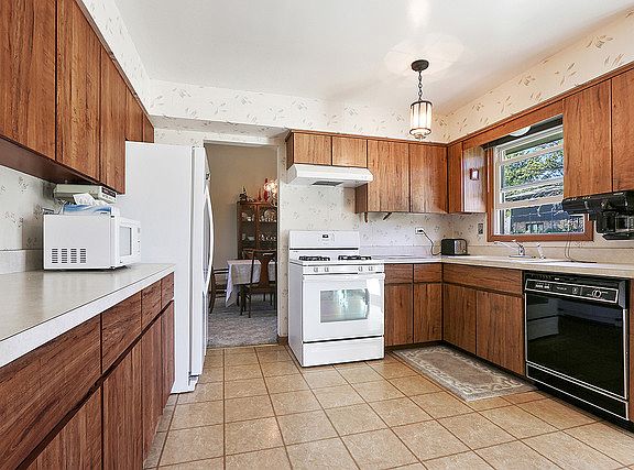 5th image of 14134 S Pheasant Ln