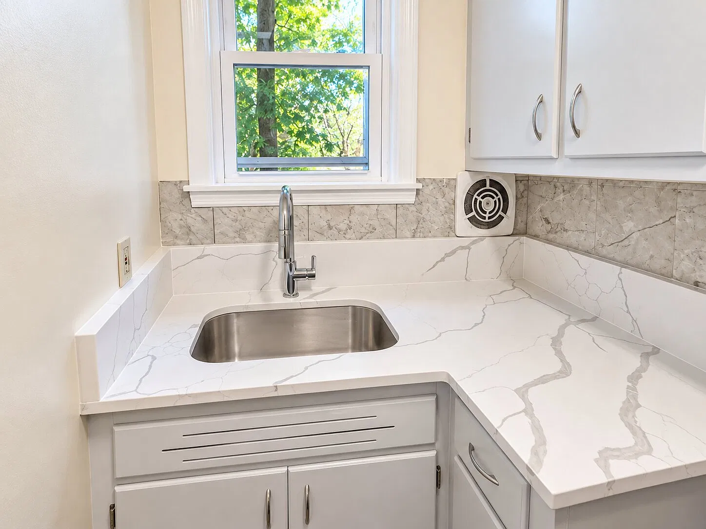 1 bed, $1,960 — Photo 4