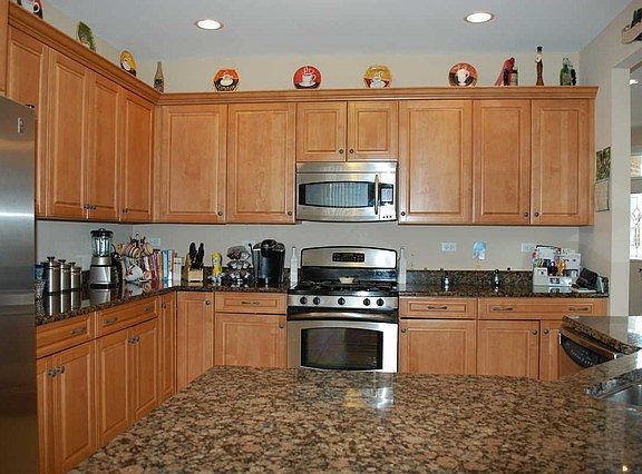 4th image of 158 Annalisa Ct