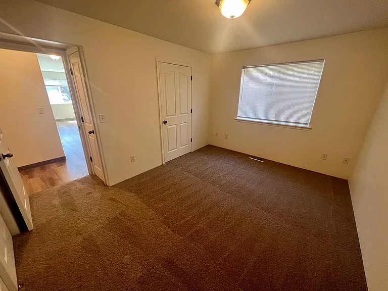 3151 Forest Hills Dr #6 — Photo 16