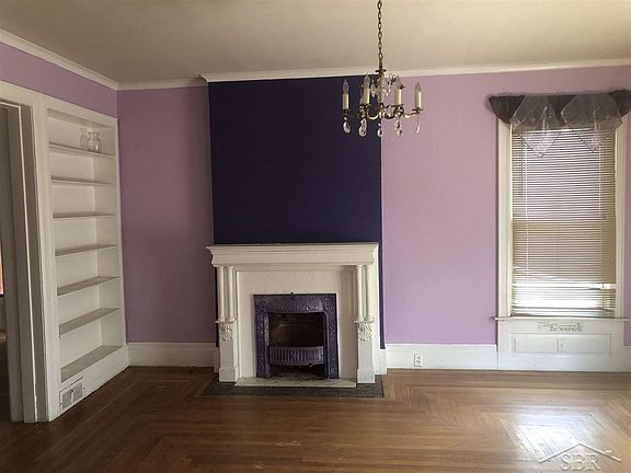 4th image of 721 E Holland Ave