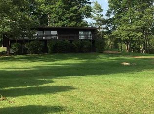 114 Lochmere Ln, Salem, WV 26426