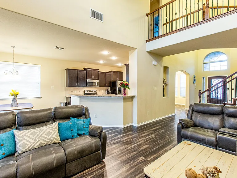 1324 Red River Dr — Photo 22