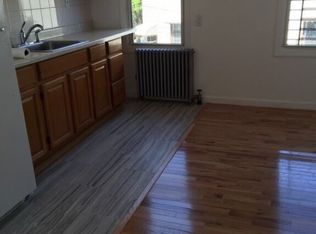 6821 Forest Ave #2R, Ridgewood, NY 11385