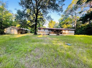 364 Twin Oaks Dr, Many, LA 71449