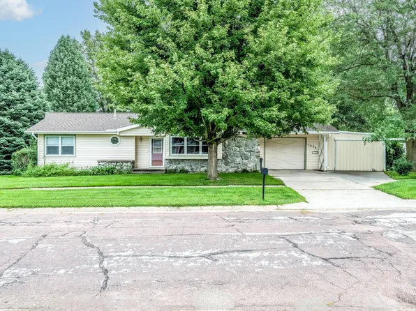 1804 17th St, Harlan, IA 51537