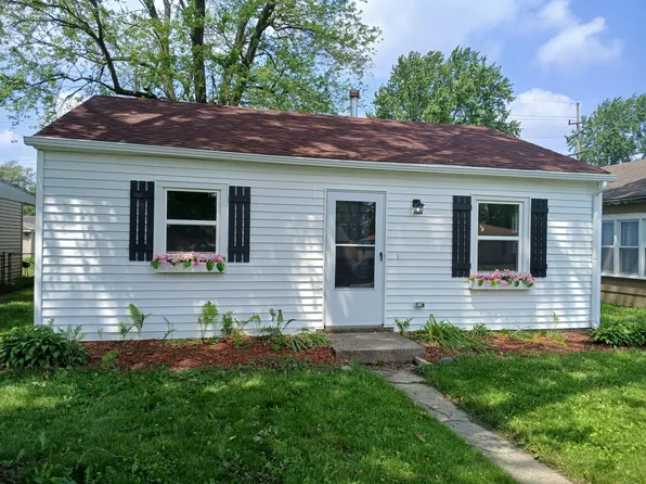 7616 Walnut Ave, Hammond, IN 46324