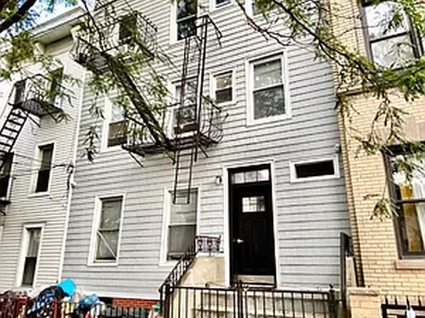 Greenpoint Avenue Ny Real Estate 42 Homes For Sale Zillow