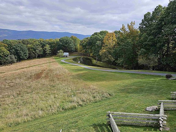 5th image of 2440 Halterman Hollow Ln