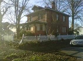 2nd image of 1200 Kanawha Ave