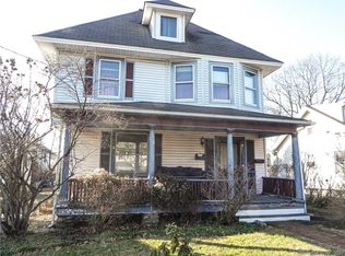 9 Edlie Ave #1, Norwalk, CT 06855