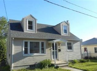 430 W South St, Slatington, PA 18080