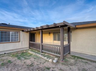 9415 Cottonwood Ave, Hesperia, CA 92345
