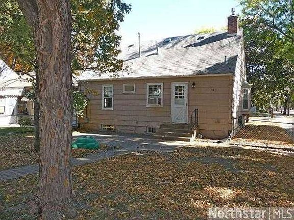 4th image of 5256 45th Ave S