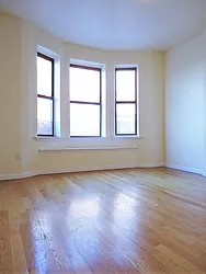 Rented by Next Door Realty NYC