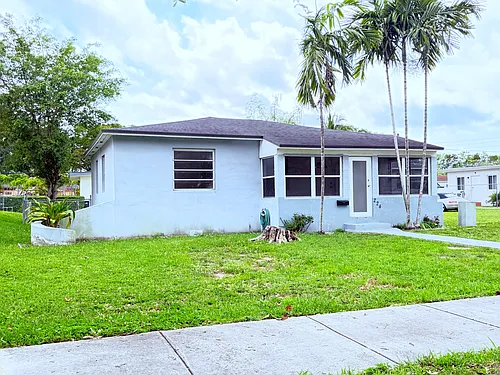 234 Flagler Dr #224 Photo 1