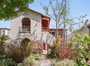 1172 Hi Point St, Los Angeles, CA 90035