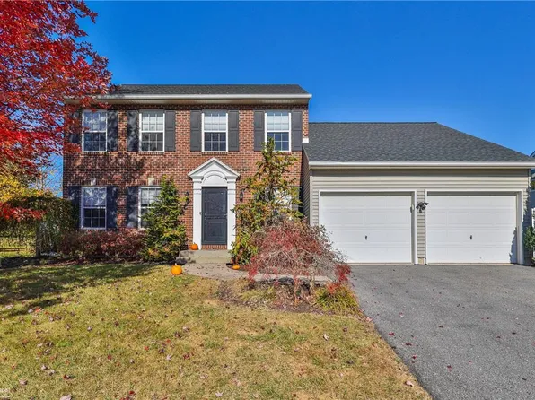 2435 Cara Ct, Easton, PA 18040