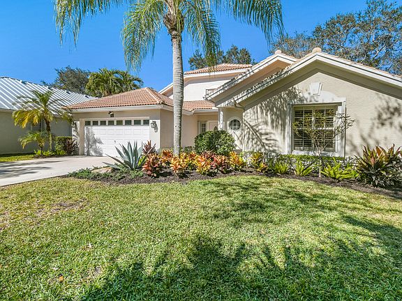 4th image of 163 Spoonbill Court