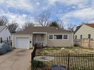 1155 N Oliver St, Wichita, KS 67208