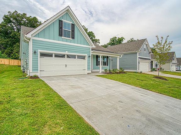 2nd image of 415 Buchanan Ridge Rd