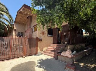 1539 W 104th St, Los Angeles, CA 90047