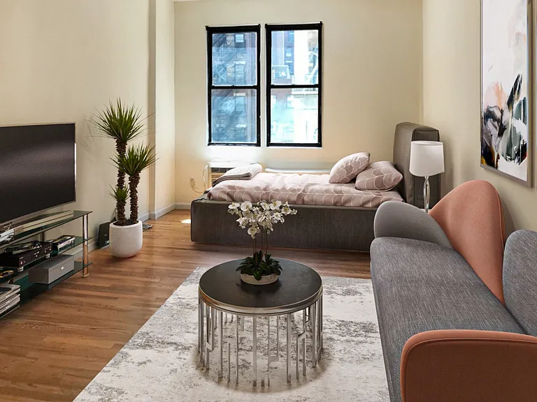 31 E 21st St #2A — Photo 1