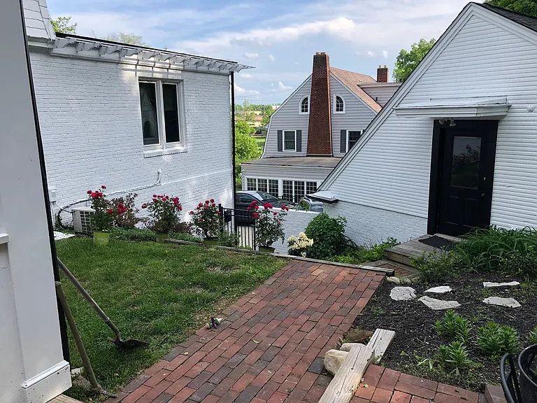 971 Grandview Ave — Photo 11