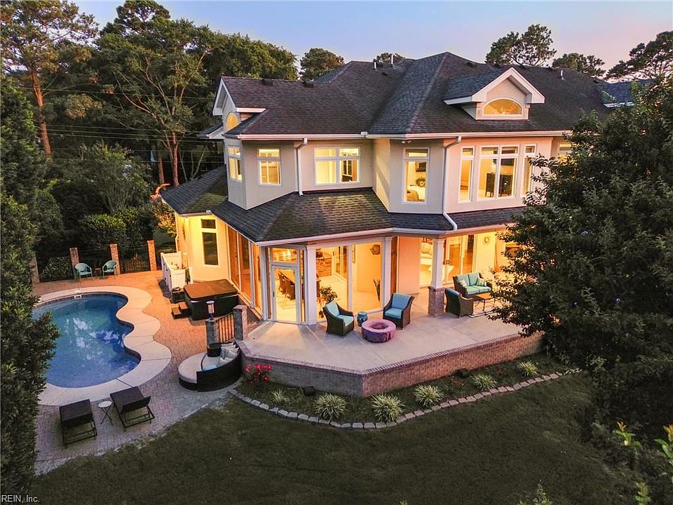 1st image of 2336 Spindrift Rd