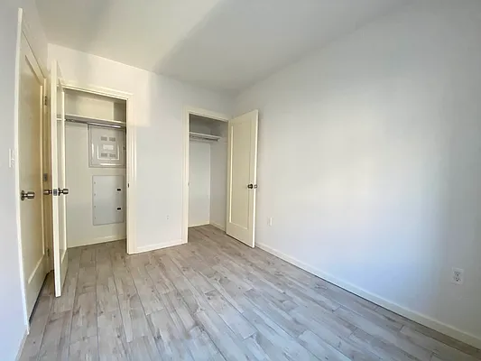 Rented by NY Space Finders Inc. | media 25