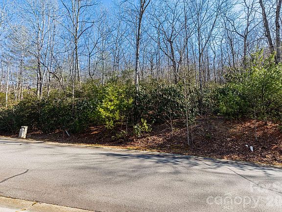 3rd image of 204 Settings Blvd #247
