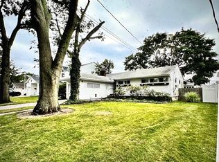 208 Broadway, Massapequa Park, NY 11762