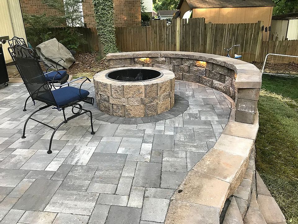 2nd image of 400 Armstrong Dr