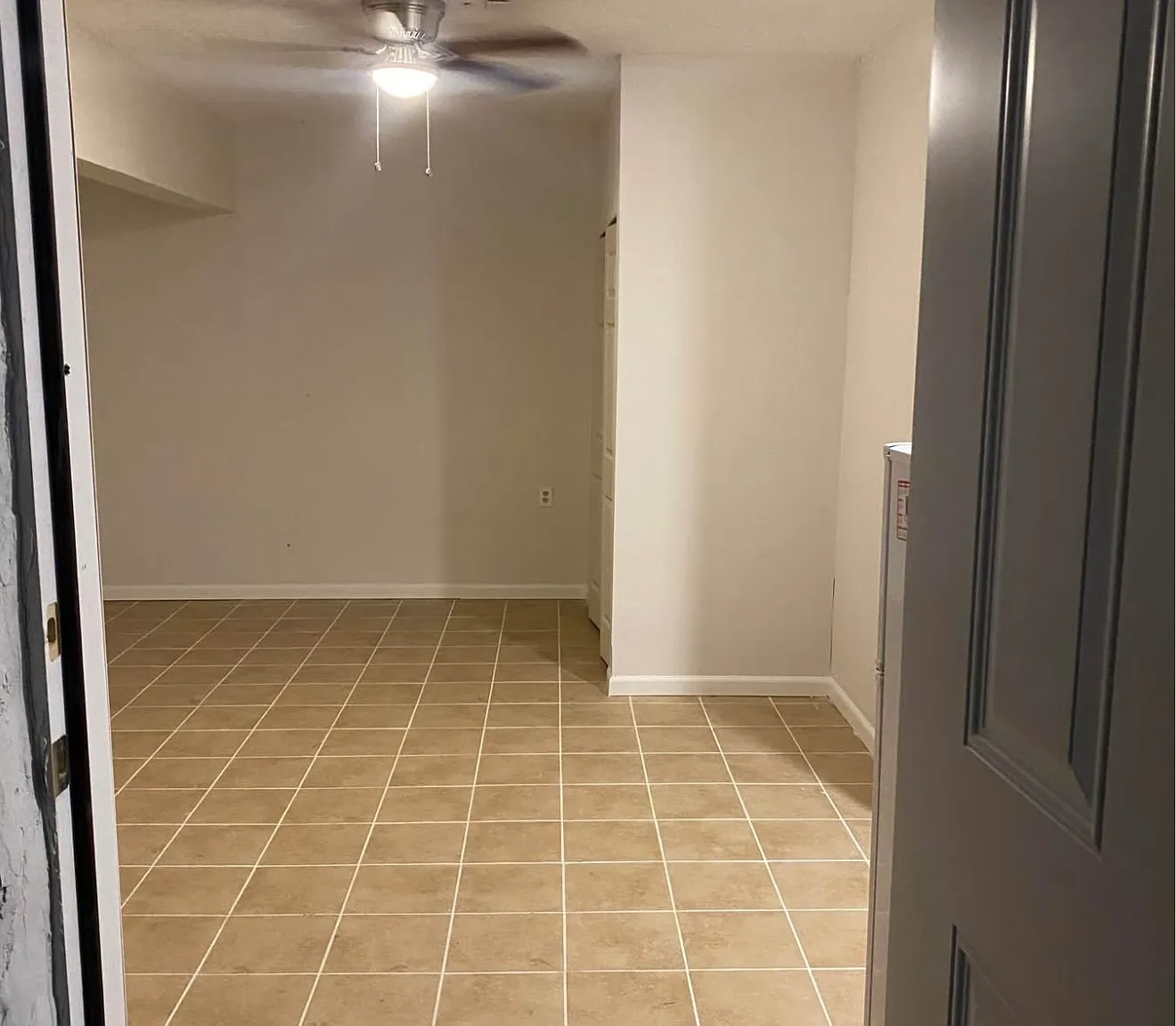 1 bed, 400 sqft, $1,400 — Photo 2