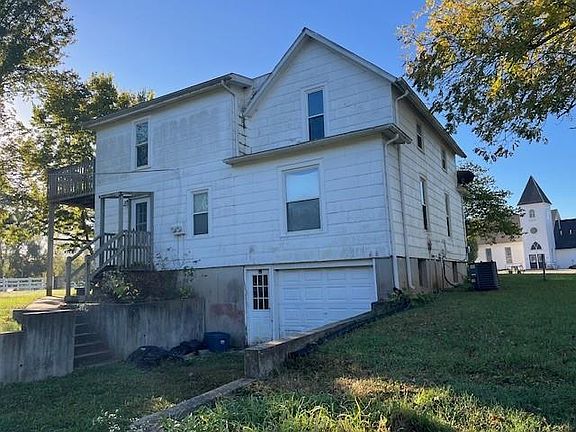 5th image of 22550 W 255th St